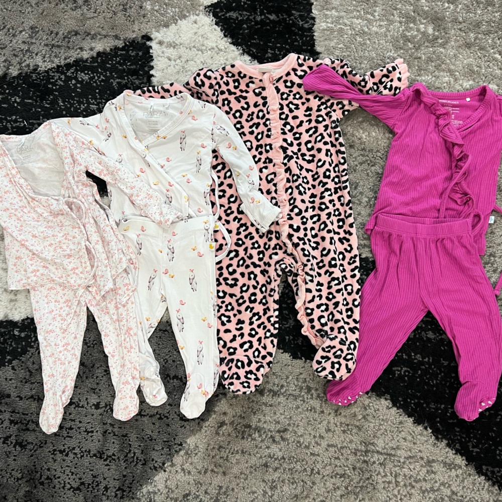 Bundle of 0-3 months clothes